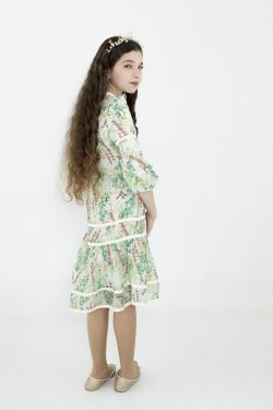 ⁦שמלת קלוש פרחוני ירוק⁩ – תמונה ⁦2⁩