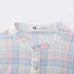 ⁦חולצת בייסיק קצרה שיבוץ צבעוני⁩ – תמונה ⁦2⁩