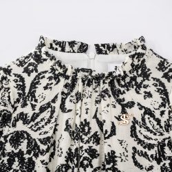 ⁦שמלת קלוש שחור לבן⁩ – תמונה ⁦2⁩