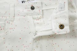 ⁦מכנס בייסיק קצר לבן צבעוני⁩ – תמונה ⁦4⁩